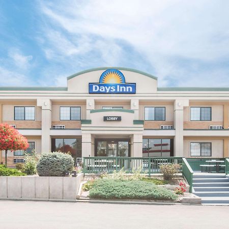 Days Inn By Wyndham West Рапид Сити Екстериор снимка