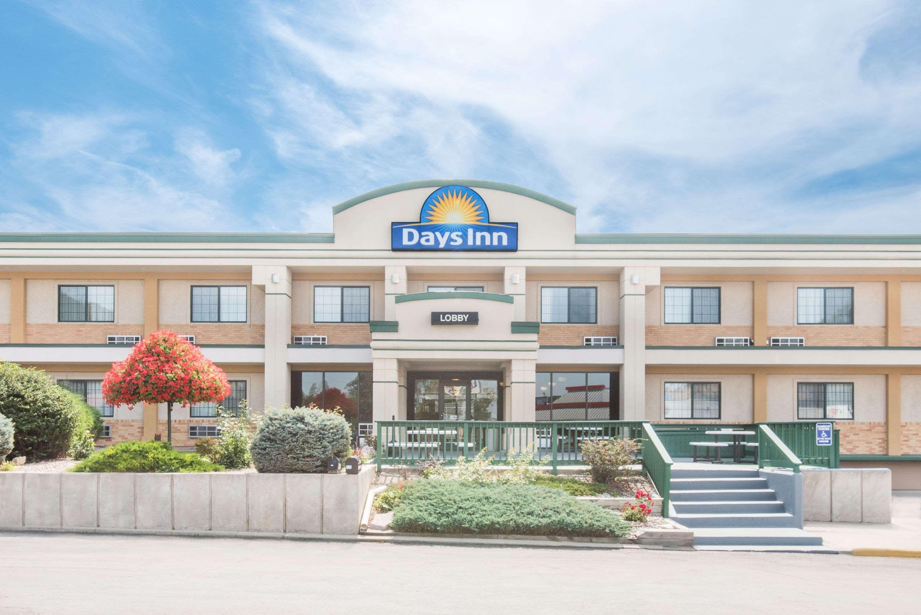 Days Inn By Wyndham West Рапид Сити Екстериор снимка